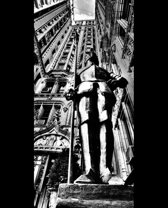 New York city of contrast